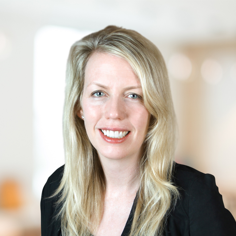 Headshot of Maureen Burns
